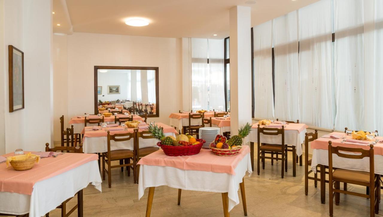 לידו די ג'סולו Residence Alla Rotonda מראה חיצוני תמונה