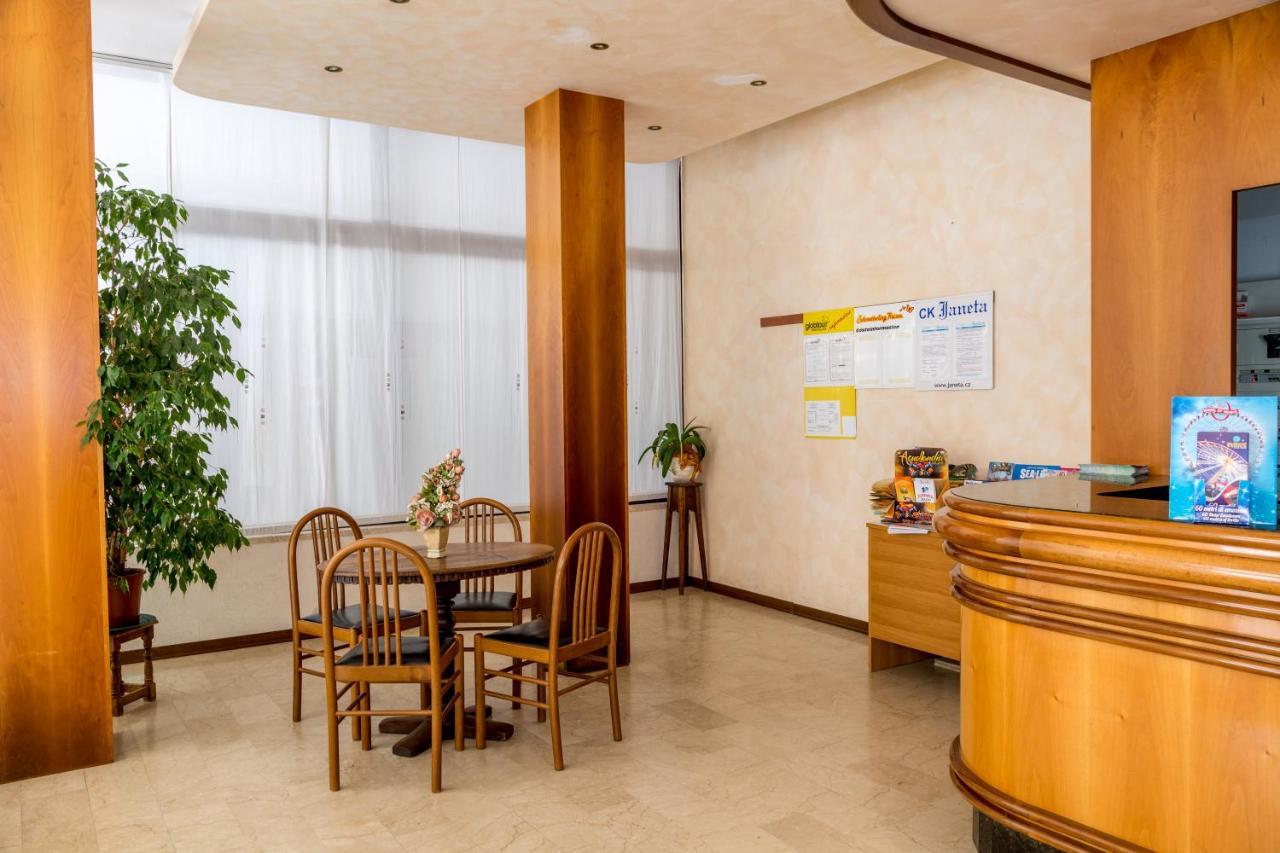 לידו די ג'סולו Residence Alla Rotonda מראה חיצוני תמונה