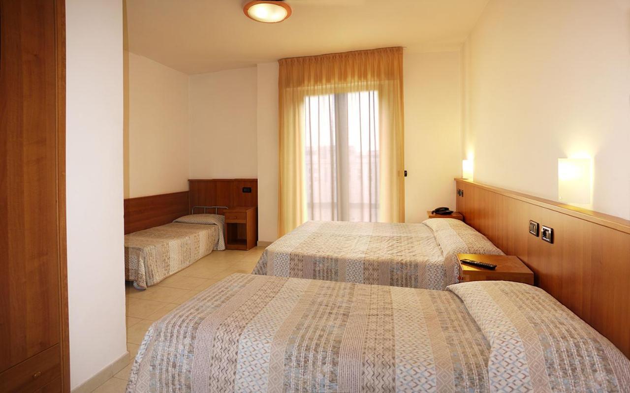 לידו די ג'סולו Residence Alla Rotonda מראה חיצוני תמונה